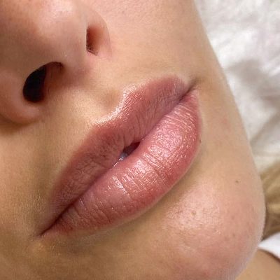 Micropigmentación de labios