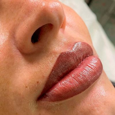 Micropigmentación de labios en Las pestañas de Julia